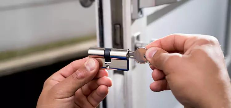Emergency Locksmith for House Kearns